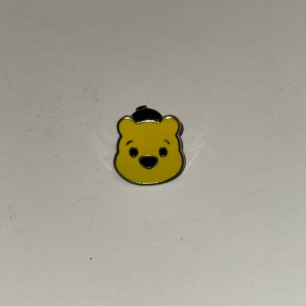Winnie the Pooh Disney Pin